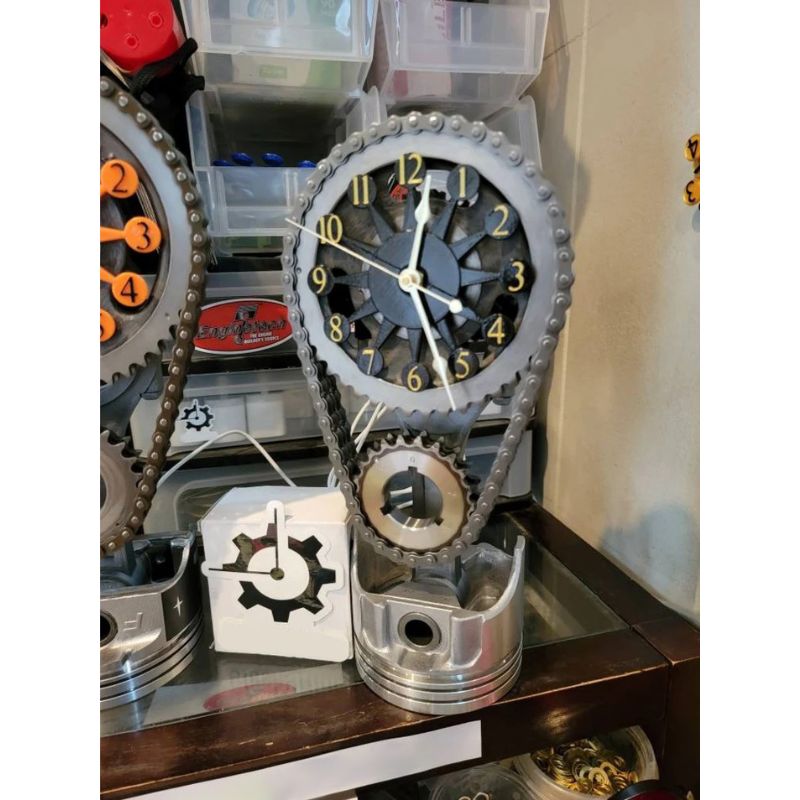 Handmade Motorized Rotating Chain Clock