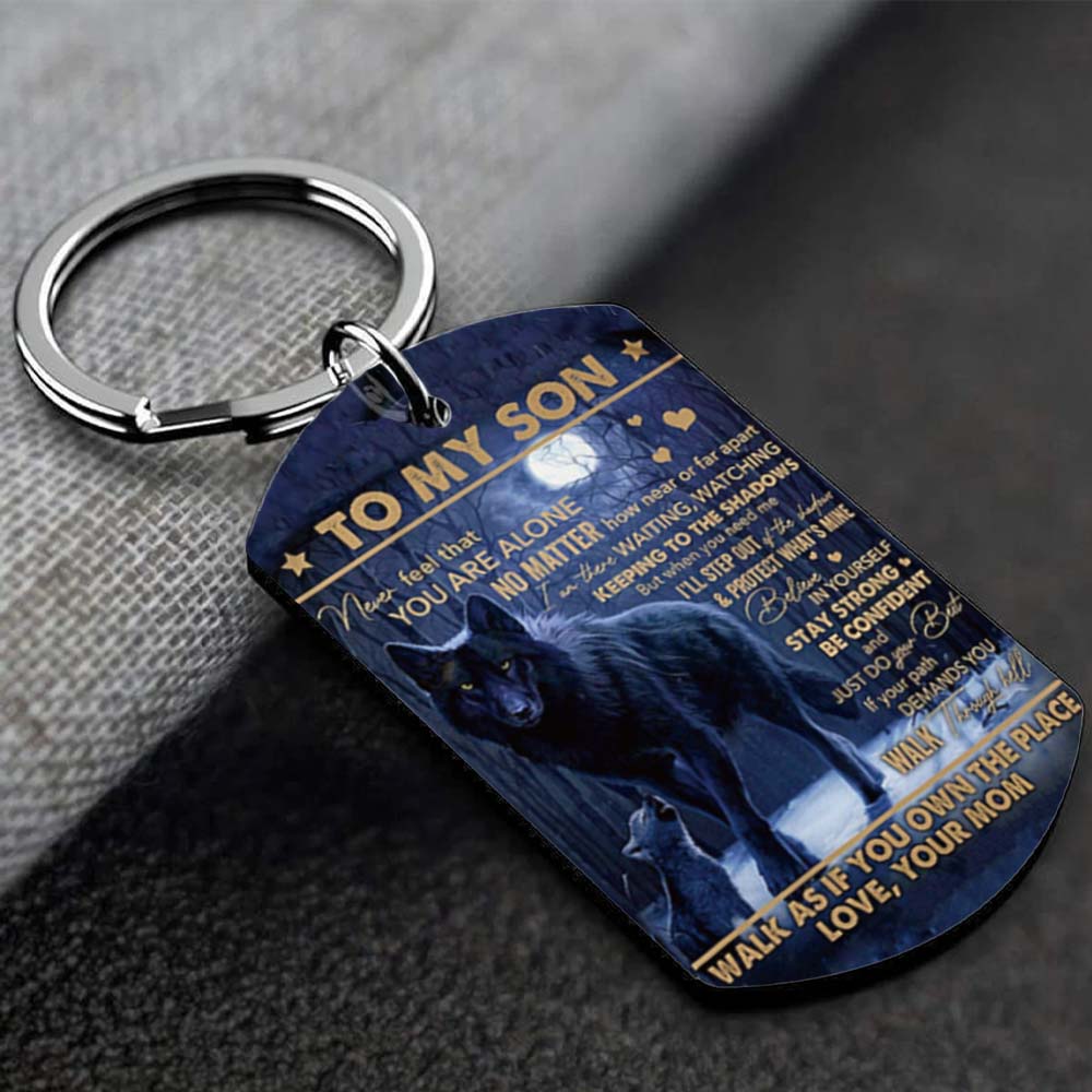 Mom To Son - Never Feel That You Are Alone - Wolf Multi Colors Personalized Keychain - A884